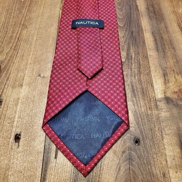 Nautica Executive Level Men's Red Pin Dot Neck Tie - Picture 4 of 6